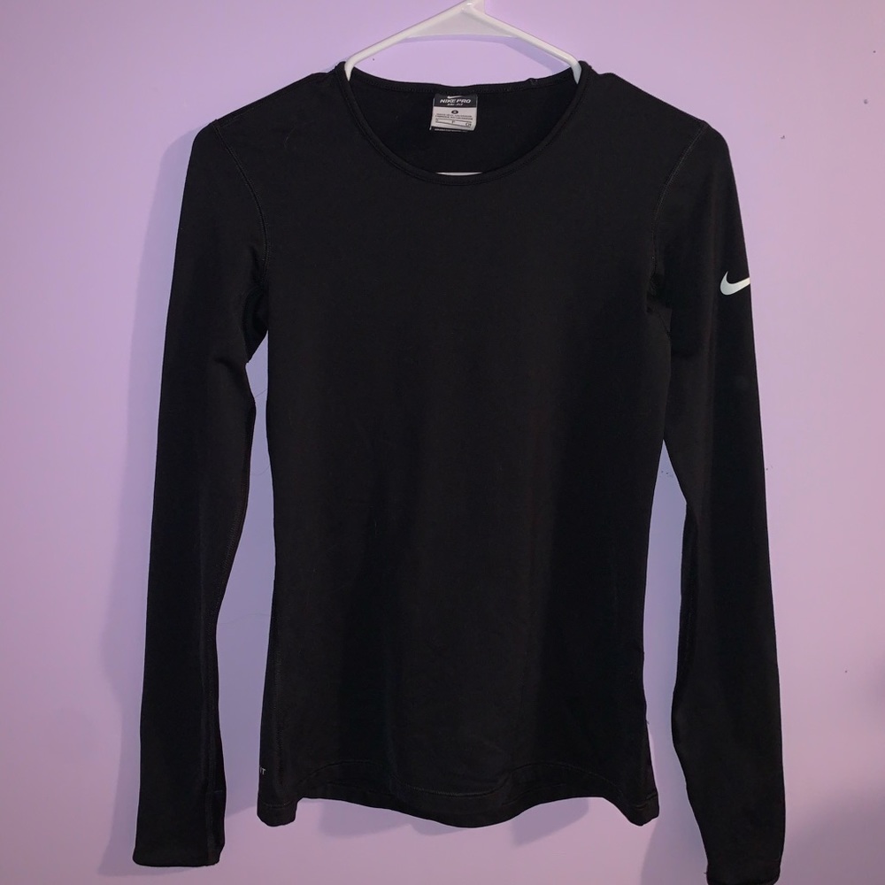 Nike thermal top